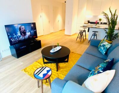 Luxury Brand New Flat with Terrace & Parking – RTL1