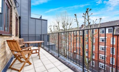 Large family apartment with private terrace