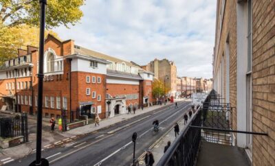 Stunning one bedroom apartment with balcony