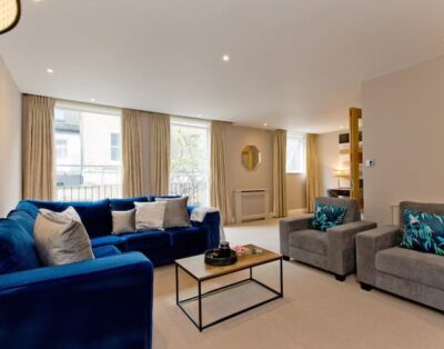 Stunning 3 bed Mews With Rooftop Terrace