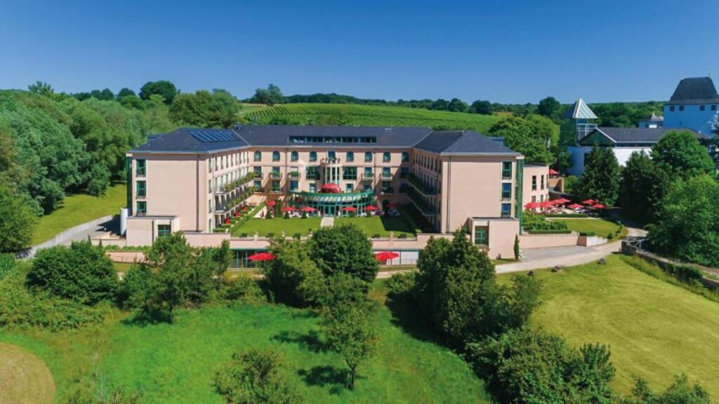 Hotels with Outdoor Spaces