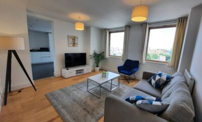 Lovely 2 bedroom 10th floor apartment