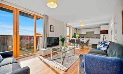 Wonderful spacious 2 bedroom 19th floor apartment