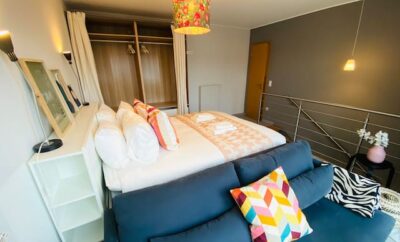 Charming Duplex in City Center with 2 Terraces – S6