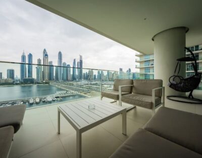 Glamorous 3BR with Marina view