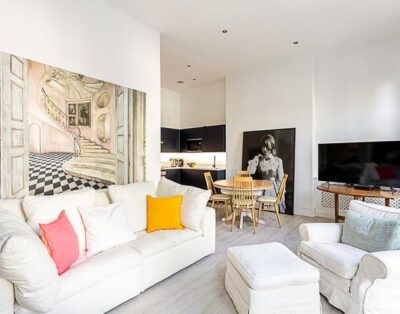Elegant 3 bed apartment in Earl’s Court