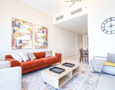 Golf View Luxurious 1 BR in Dubai