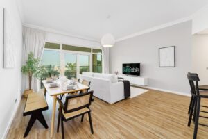 Luxury Living w private beach and Burj AlArab view