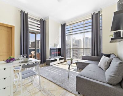 Modern One Bedroom in the Marina