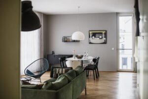 160m² 4 Bedroom Apartment Mitte w/Balcony in Mitte