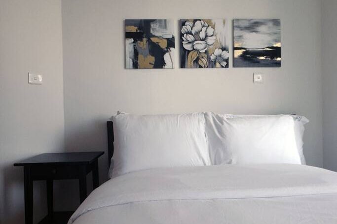 Lake view, 1 minute walking to DMCC metro station