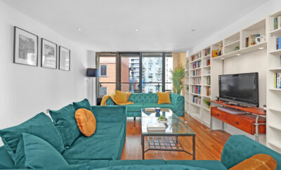 Spacious 2-bed apartment in Canary Wharf!