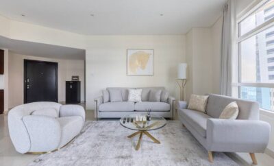 Spacious 2BR, Infront of the Metro Station Marina