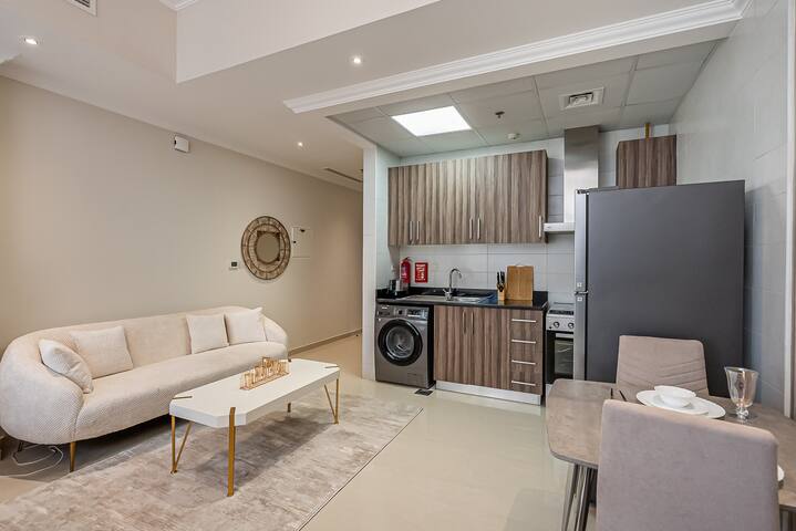 Dunya Tower | Modern Comfort | Central Downtown