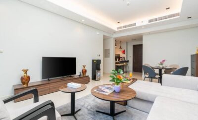 High-Rise 2BR Luxe | King Beds | Hotel Services