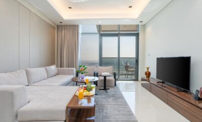 High-End 3B Stay | Breathtaking Urban Views