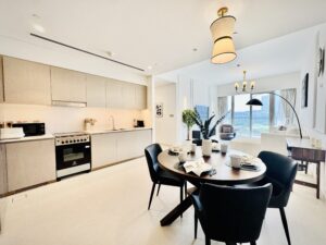 Elite 2BR with Iconic Burj Khalifa View