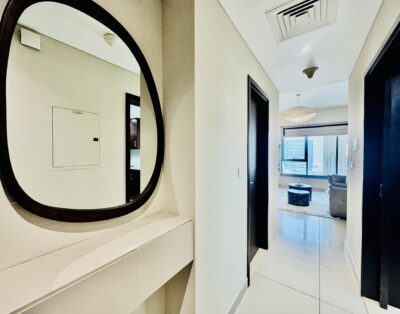 Sleek 1BR Retreat Near Burj Khalifa