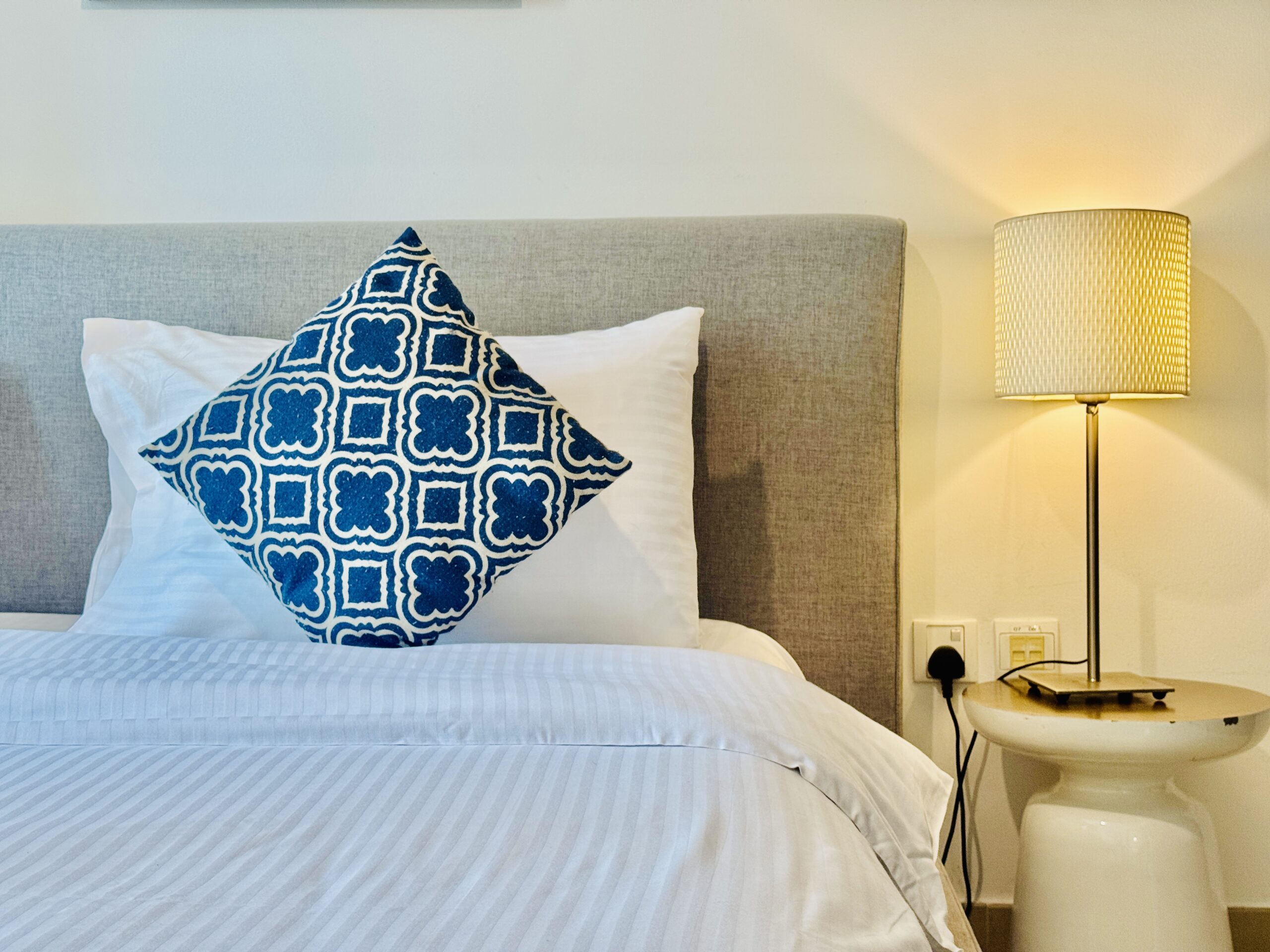 Chic 1BR Getaway near Burj Khalifa