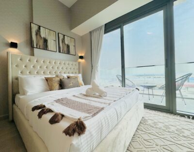 Elegant Studio In Al Jaddaf | Skyline View