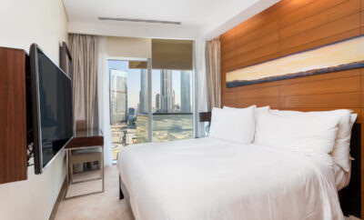 Spacious Apartment With Panoramic Skyline Views