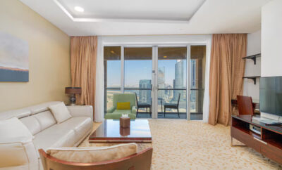 Gorgeous High-Rise Apt with Panoramic City Views