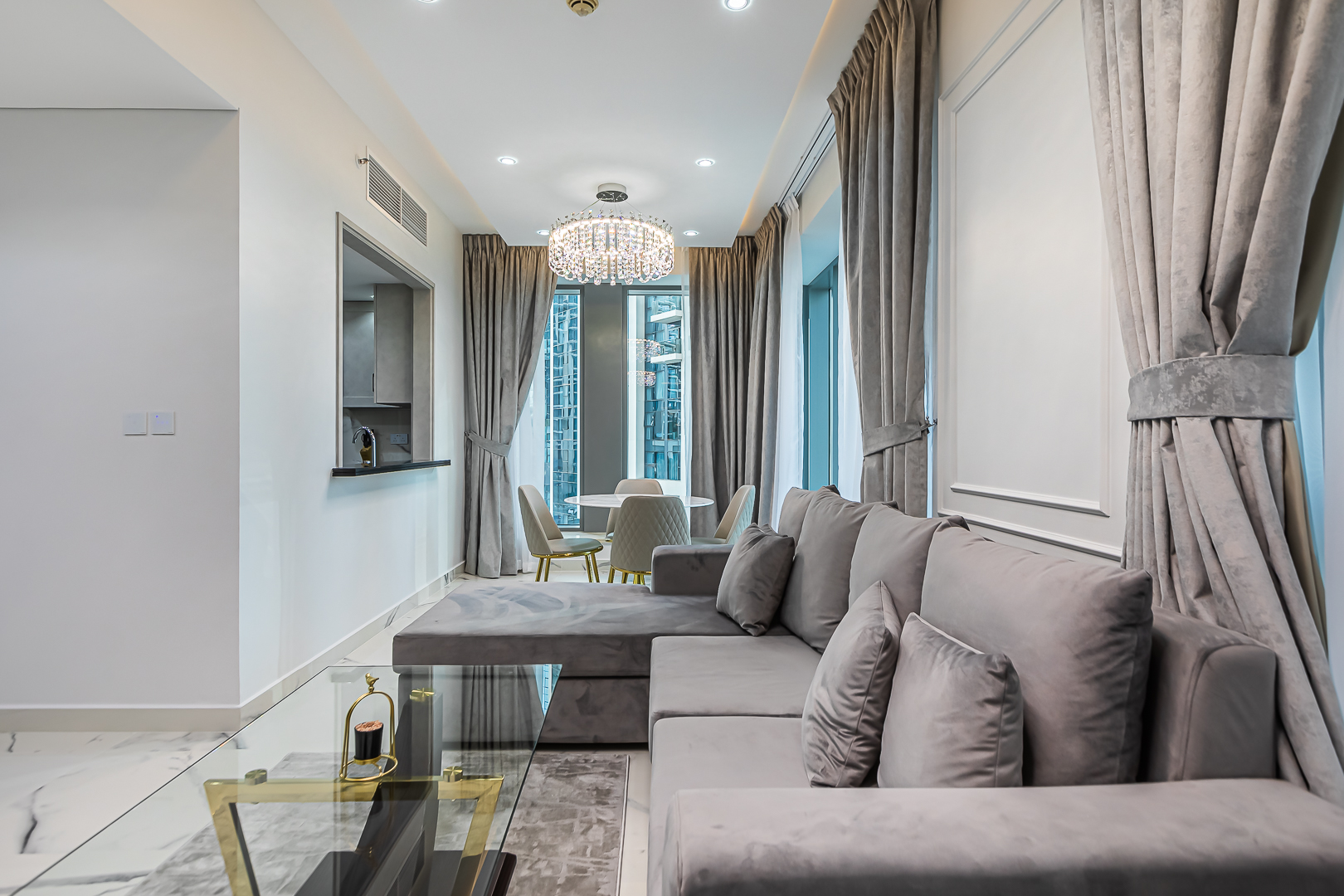 Spacious 2 BDR apartment in Downtown Dubai I 29 Blvd