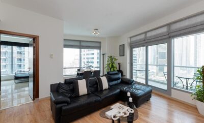 Stylish 1BR Dubai Marina w/ Pool and Gym